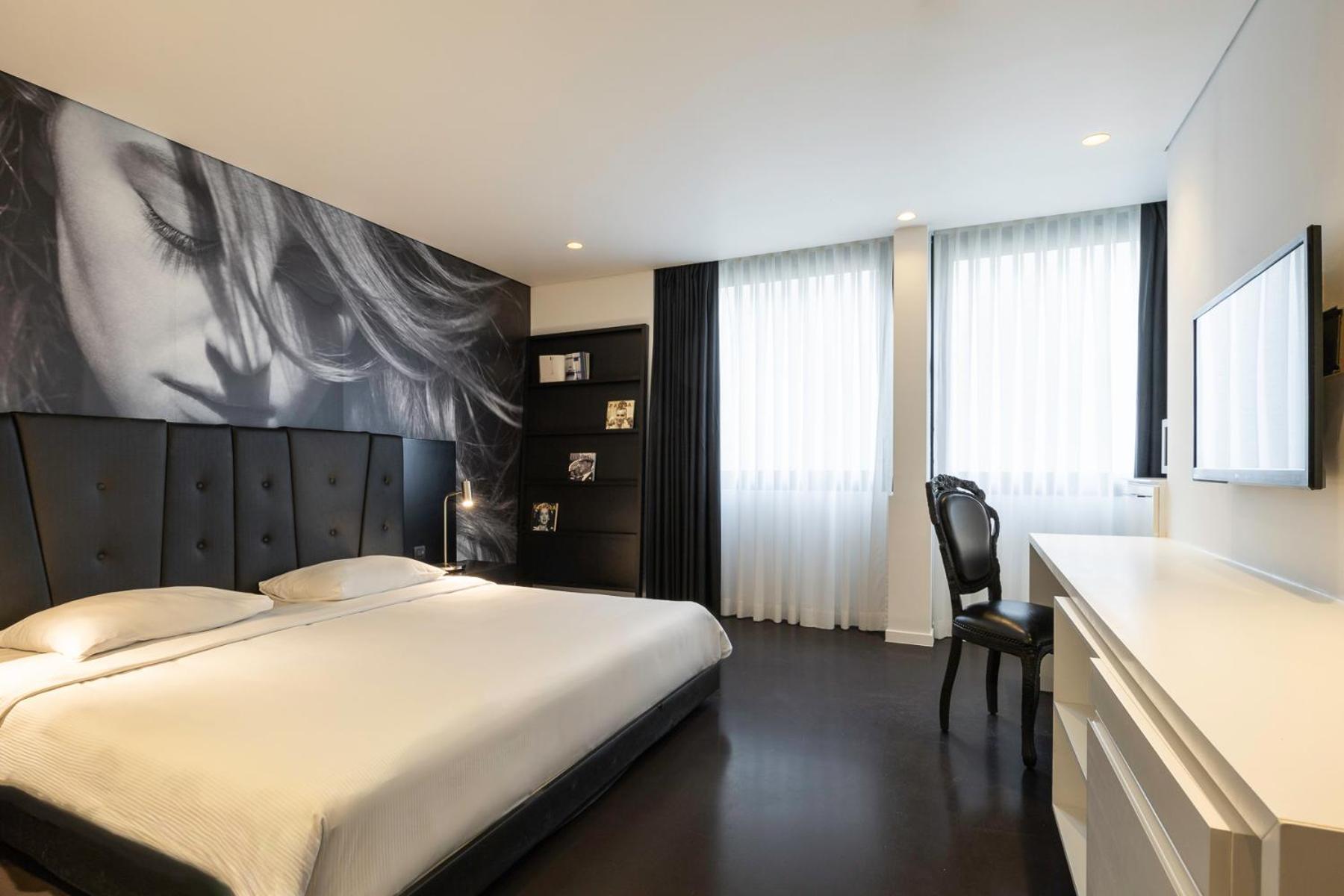 Aparthotel B-aparthotel Regent 4*